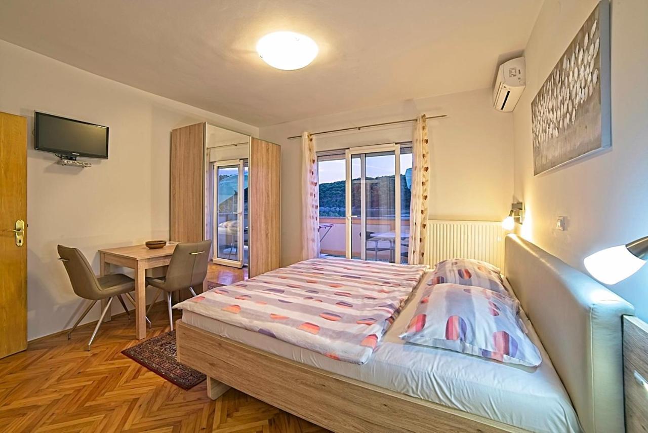 Studio Apartments Peric Rab Kampor Exterior foto